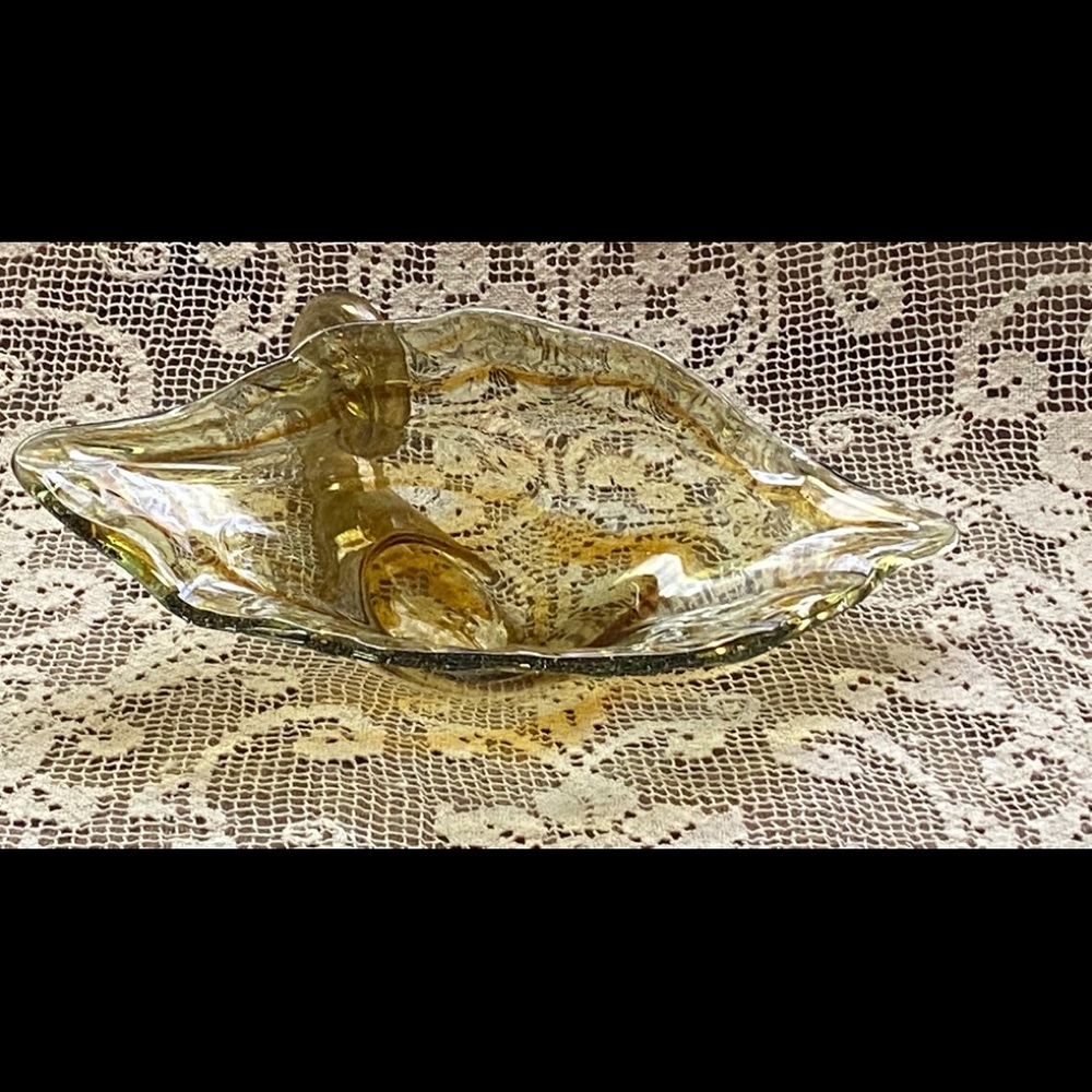 Hand blown vintage art glass